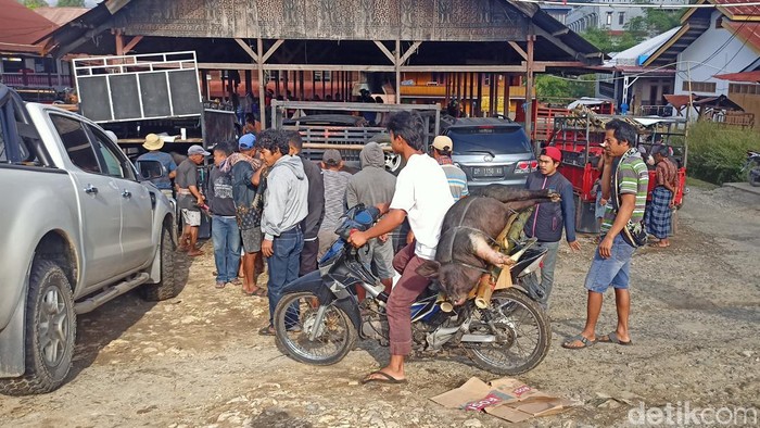 Suasana di Pasar Makale, Tana Toraja, Sulsel. Rachmat Ariadi/detikSulsel