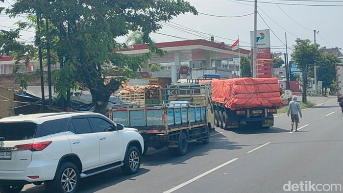 Suasana SPBU 44.511.01 Baros Kota Pekalongan, Rabu (06/12/2023).
