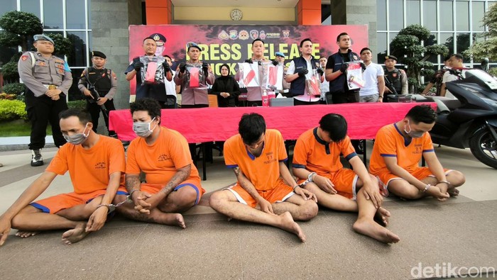 Tampang Pelaku Pembunuhan Pria dengan Pisau Tertancap di Mulut