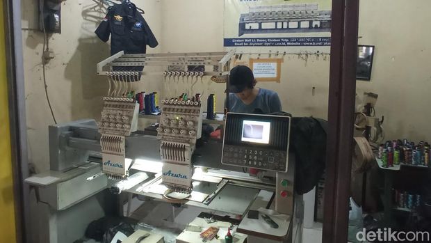 Toko Bordir Pakaian di Cirebon Mall