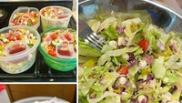 Salad sayuran bisa dijadikan santapan saat sedang diet. Kalau ingin hemat dan praktis, kamu bisa menyetok. Agar tak mudah busuk, lapisi daun salad dengan selembar tisu. Foto: boredpanda