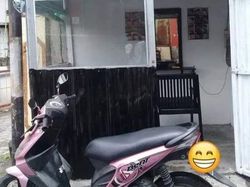 Tulisan Kreatif Para Pedagang yang Kocak Abis, Kok Kepikiran