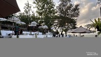 Suasana sore di Suwatu by Mil & Bay.