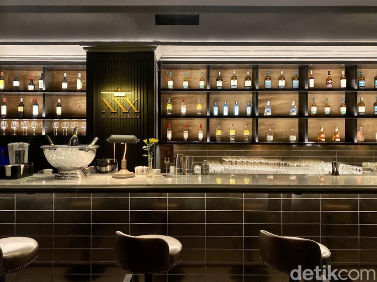 Seru! Begini Sensasi Nongkrong di Bar dan Restoran dengan Suasana 1920