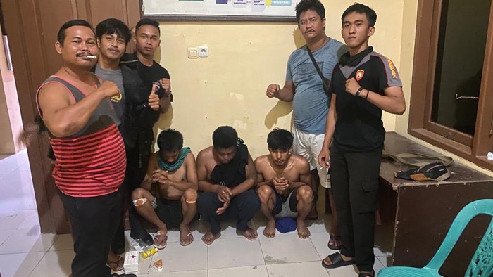 3 pria di Mamuju pesta sabu-sabu ditangkap.