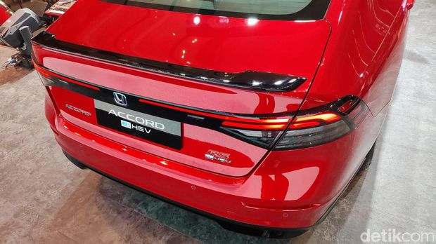 All New Honda Accord RS Hybrid.