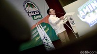 Dalam acara tersebut, Cak Imin mengatakan akan mengevaluasi total program kartu prakerja jika terpilih menjadi wapres. Ketum PKB itu mengkritik program prakerja saat ini telah berubah dari ide dasar yang direncanakan.