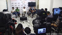 RUU Daerah Khusus Jakarta disepakati menjadi RUU usulan DPR dalam rapat paripurna di Gedung Nusantara II MPR/DPR/DPD RI, Senayan, Jakarta, Selasa (4/12/2023). Ketua DPR Puan Maharani memimpin rapat paripurna tersebut didampingi sejumlah wakil yakni Lodewijk F Paulus, Rachmat Goble, dan Sufmi Dasco Ahmad.