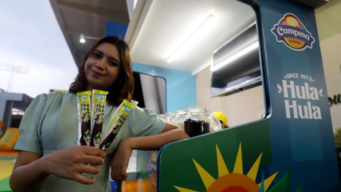 Produsen es krim lokal Asli Indonesia Campina terus berinovasi. Kali ini meluncurkan varian rasa es krim baru dan cocok di lidah orang Indonesia.