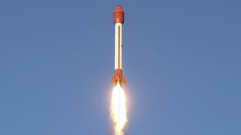 Pada tahun 2013, Iran mengklaim telah mengirim monyet ke antariksa dan berhasil mengembalikannya ke bumi.  