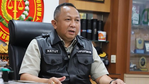 Kapuspenkum Kejagung Ketut Sumedana