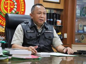 Kejagung Beri Penjelasan soal Penahanan Jubir Timnas AMIN Indra Charismiadji