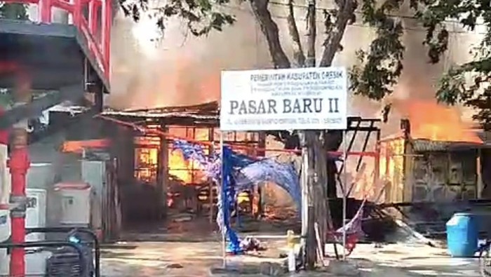 Kebakaran Pasar Baru II Gresik.