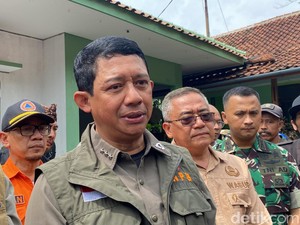 BNPB Pastikan Tak Ada Warga Terdampak Erupsi Gunung Marapi