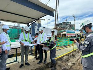 Kunjungi Proyek Istana Negara di IKN, Ganjar Tanya Upah Para Pekerja