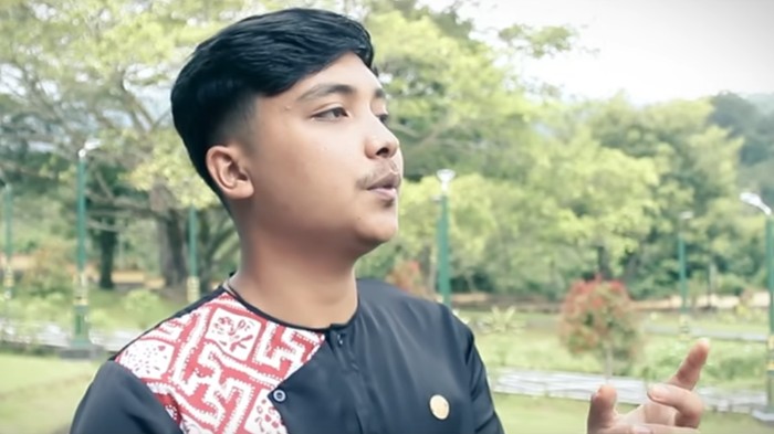 Lirik Lagu Mimpi Parintang Rusuah oleh Al Arifin