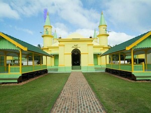 Sejarah Pembangunan Masjid Raya Sultan Riau Penyengat