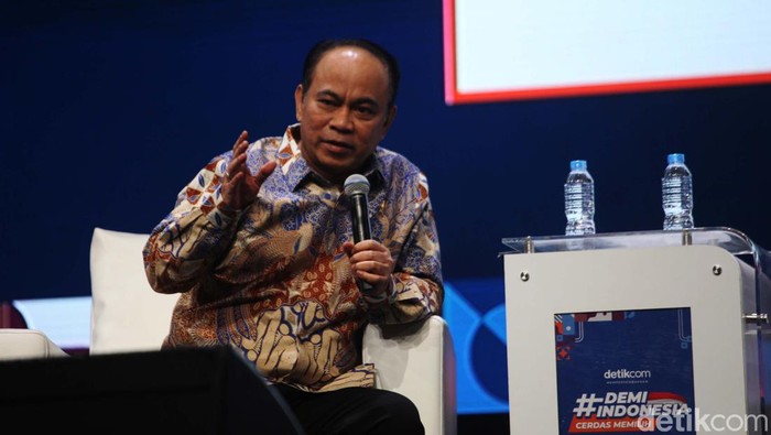 Sejumlah tokoh hadir dalam diskusi di acara #DemiIndonesia Cerdas Memilih di Kasablanka Hall, Jakarta. Salah satu yang dibahas terkait Medsos pada Pemilu 2024.