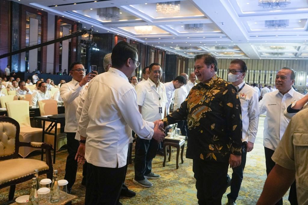 Menteri Koordinator Bidang Perekonomian Airlangga Hartarto dalam Rapat Pimpinan Nasional Kamar Dagang dan Industri Indonesia (KADIN) 2023  di Jakarta, Kamis (7/12/2023). (Dok. Kemenko Perekonomian)
