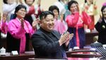 Momen Kim Jong Un Desak Emak-emak Korut Punya Banyak Anak