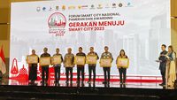 Surabaya Raih Penghargaan Smart Government & Smart Environment Dari Kominfo