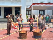 Kejari Solo Musnahkan Barang Bukti 138 Kasus, Ada Narkoba-Airsoft Gun