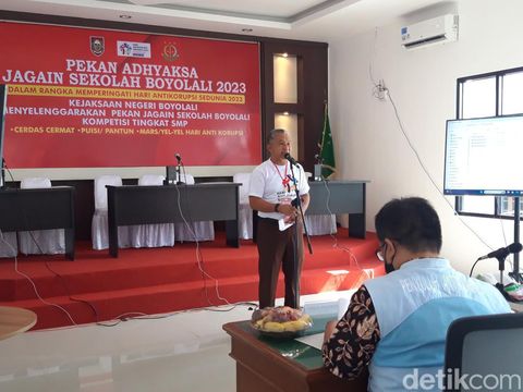 Rayakan Hari Anti Korupsi Sedunia, Kejari Boyolali menggelar acara Pekan Adhyaksa Jagain Sekolah Boyolali, Kamis (7/12/2023).
