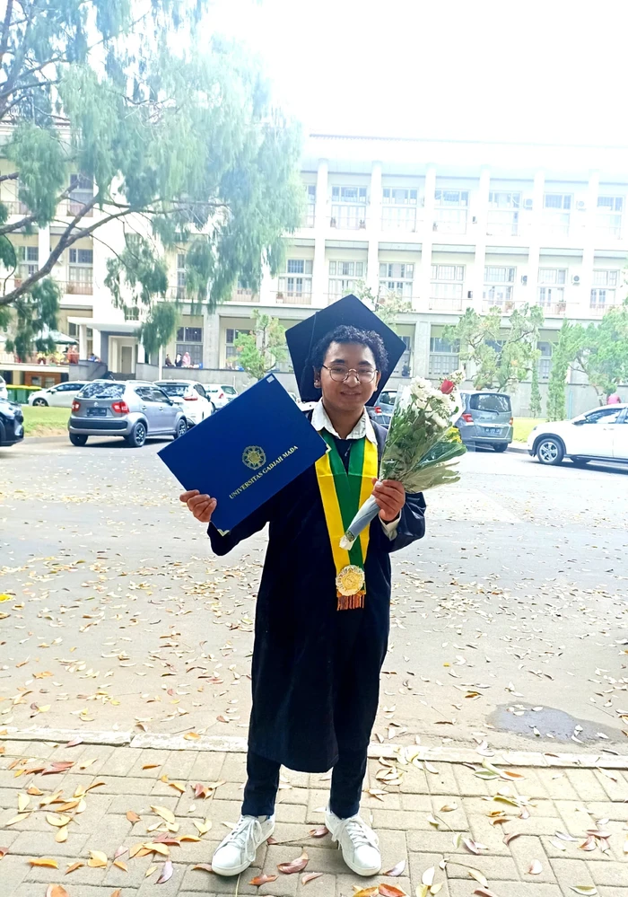 Rivaldy, Wisudawan Kedokteran UGM