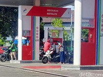 Isengnya Remaja Cek Korek di Pom Bensin Berbuntut Terbakarnya SPBU-Motor