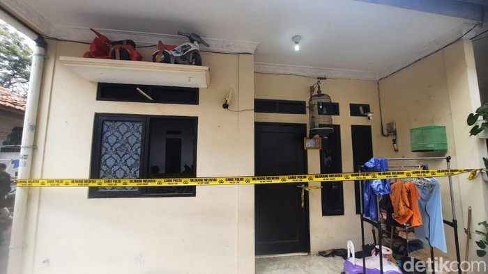 TKP 4 Anak Tewas Berjejer dalam Kamar di Jaksel