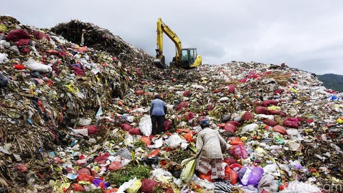 TPA Sente di Klungkung ditutup karena overload.
