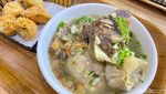 Sedapnya Juara! Bakso Malang Tanboy Kun Pakai Gorengan