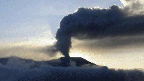 Bingkai Sepekan: Petaka Gunung Marapi yang Gugurkan 23 Pendaki