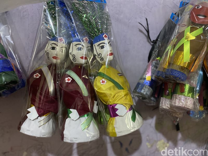 Boneka Ondel-Ondel Pasobi