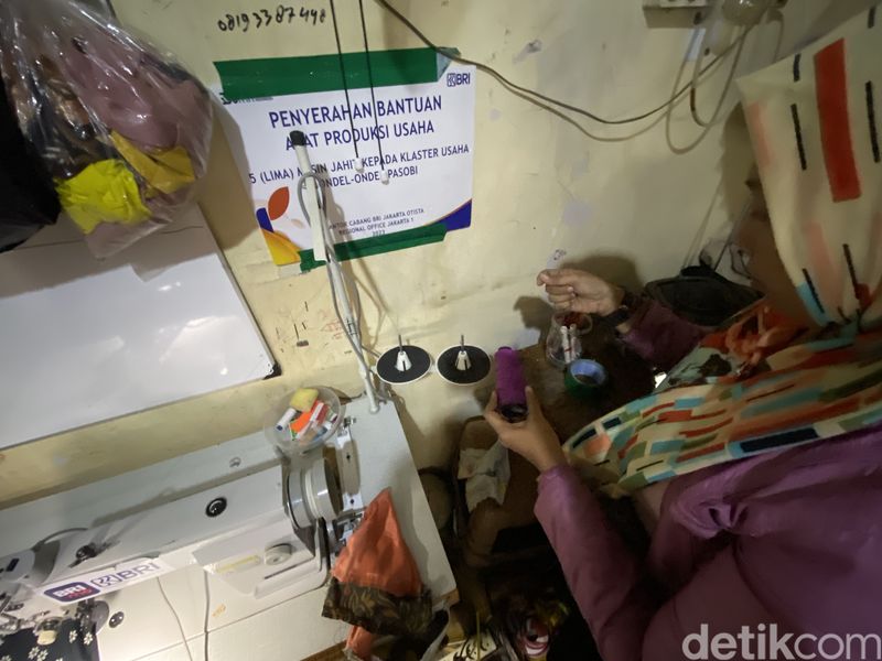 Boneka Ondel-Ondel Pasobi