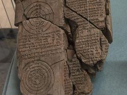 Deretan Artefak Sejarah yang Selamat dari Kerusakan Waktu Bikin Takjub