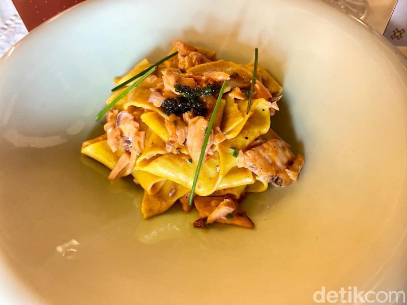 Di Restoran Ini Ada Berbagai Hidangan Natal dari Seafood khas Italia yang Unik
