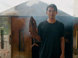 Cerita UMKM Ikan Asap Natuna Raup Omzet Rp 15 Juta/Bulan