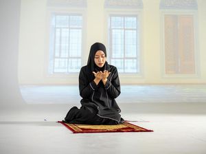 Jadwal Salat di Bali Hari Ini Senin 23 Desember 2024