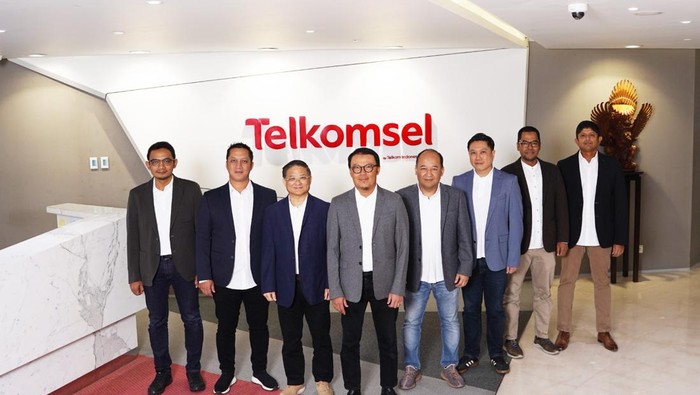 Telkom Rombak Direksi Telkomsel, Hendri Mulya Syam Diganti Nugroho