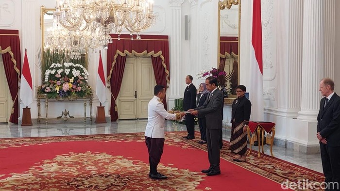 Jokowi Terima Surat Kepercayaan Dubes