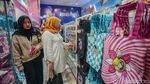 Karya Seniman Lokal Muklay di 85 Produk Ataru