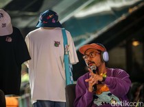 Karya Seniman Lokal Muklay di 85 Produk Ataru