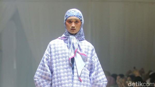 10 Koleksi Ria Miranda untuk 2024, Busana Muslim Bertema Keindahan Makassar