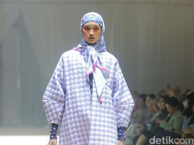 10 Koleksi Ria Miranda untuk 2024, Busana Muslim Bertema Keindahan Makassar
