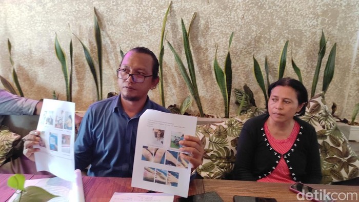 Konferensi pers terkait dugaan pemerasan pamen Polda Bali terhadap pengusaha tambang galian c.