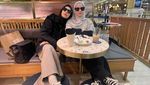Serunya Natasha Rizky Hunting Kafe Keliling Eropa Bareng Sahabatnya