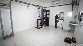Palapa Ring Tengah pun memiliki 10 titik interkoneksi, salah satunya adalah Kecamatan Tobelo yang berada di Kabupaten Halmahera Utara, Maluku Utara. Tobelo masuk ke dalam salah satu titik interkoneksi palapa ring tengah paket tengah paket P8A bersama Manado.