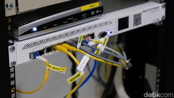 Terpilihnya Tobelo menjadi titik interkoneksi karena dinilai memiliki jaringan internet yang baik dan dapat menjadi penyokong jaringan bagi wilayah-wilayah yang menjadi titik akses fiber optik. Setidaknya ada 4 wilayah yang dilayani oleh titik interkoneksi yang ada di Tobelo yaitu Melonguane, Morotai, Ondong Siau, dan Tahuna.