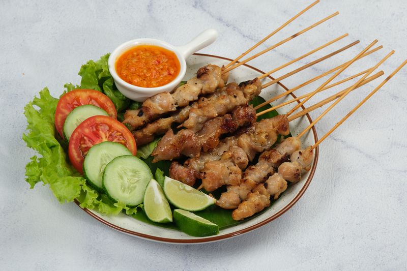 Sate taichan vs sate asin pedas
